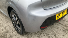 Peugeot 208 1.2 PureTech 100 Allure Premium + 5dr Petrol Hatchback